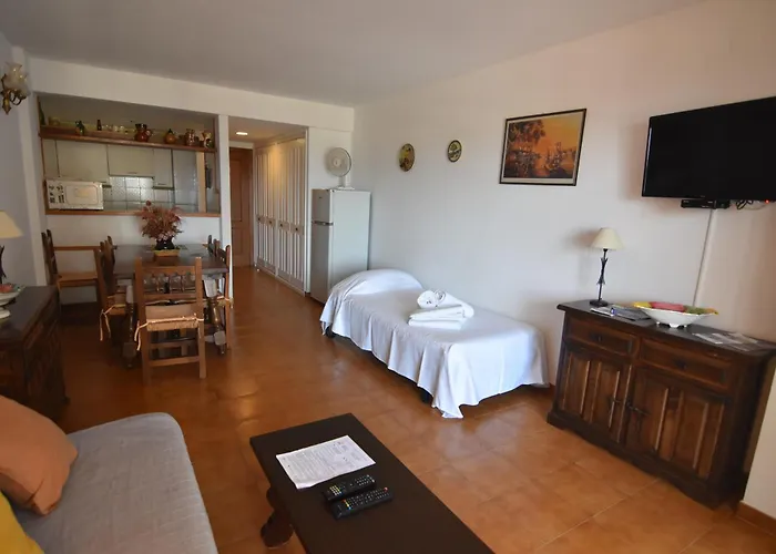 Rnet - Marenostrum 42 Apartman Roses